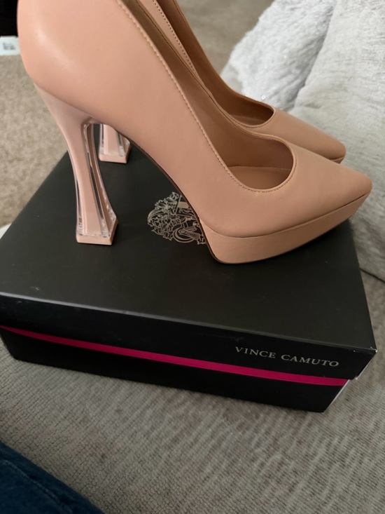 Vince Camuto Shoes - Vince Camuto Beige Slaytia Platform Pumps Women Size 8.5